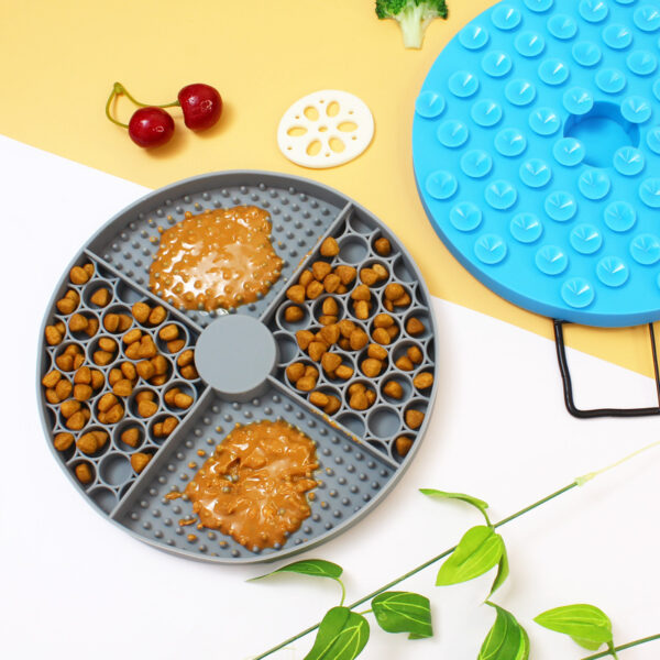 Silicone Pet Licking Mat For Going Out